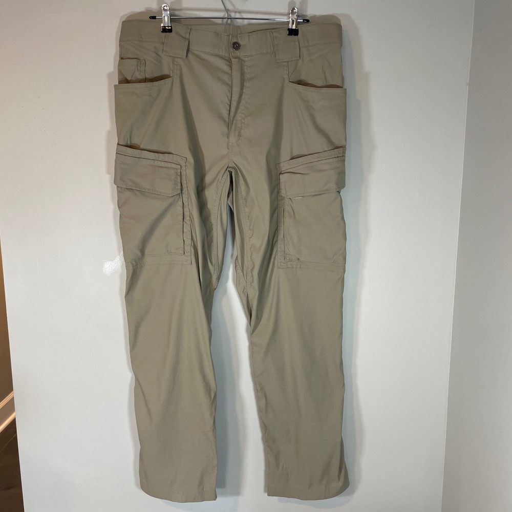 Duluth Trading Co Mens Flex Dry on the Fly Cargo Pants Tan 38x32 Workwear